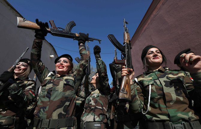 pasukan peshmerga wanita kurdi