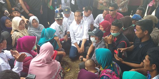 Tinjau Pengungsian, Jokowi Instruksikan Percepat Bangun Hunian Warga Lampung Selatan