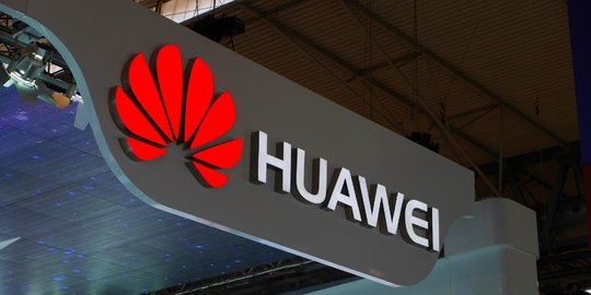 Trump Akan Keluarkan kebijakan untuk Larang Huawei dan ZTE di AS
