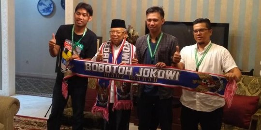Didatangi Bobotoh dan Viking, Ma'ruf Amin Mengaku Penggemar Persib Bandung