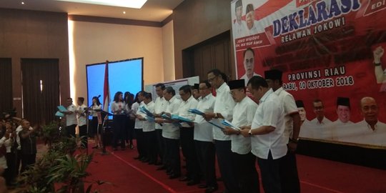 Gubernur Riau Teken Surat Teguran 10 Kepala Daerah Deklarasi Dukung Jokowi