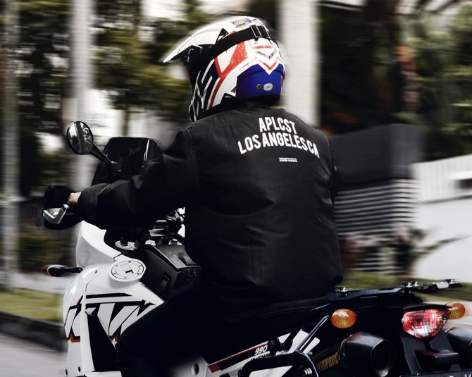 applecoast rilis apparel khusus penggemar sepeda motor