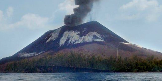 Unduh 8600 Koleksi Gambar Gunung Anak Krakatau Terbaru 