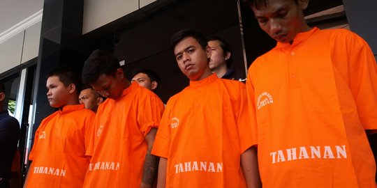 Polisi Bekuk Kelompok Gengster 'Jakarta' di Bekasi Usai Beraksi di Harapan Mulya