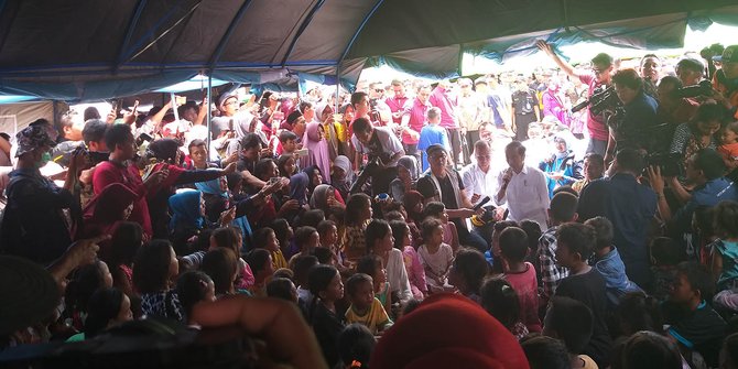 Korban Tsunami Lampung Mengharap Bantuan Perahu dari 