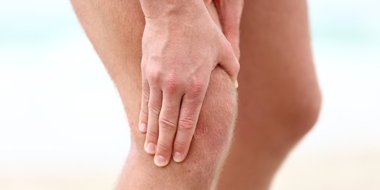 6 Cara Mudah dan Alami untuk Mengatasi Masalah Nyeri Lutut