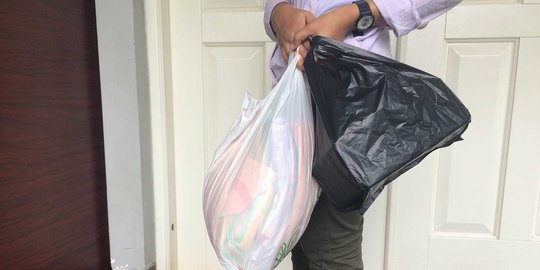 Sehari 800 ton Sampah Plastik, Ritel di Bekasi Bebas Kantong Plastik mulai Maret 2019