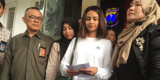 Terlibat Kasus Prostitusi Artis, Vanessa Angel Tak Bisa Tidur dan Menutup Diri