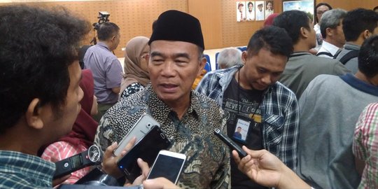 Mendikbud: Pendidikan Bencana Tak Masuk Daftar Pelajaran