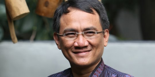 IPW Minta Polri Tak Takut Periksa Andi Arief dan Tengku Zulkarnain