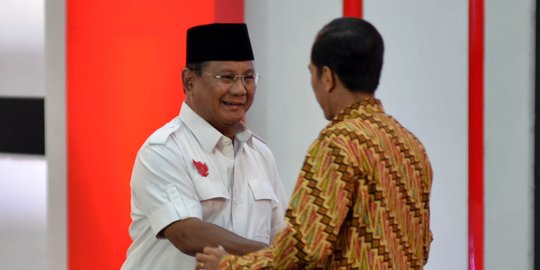 Survei Indikator Selisih 20%: Prabowo Percaya Internal, Jokowi Ogah Jemawa