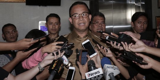 Anies Lantik Tujuh Pejabat Mulai dari Bappeda hingga Wakil Wali Kota