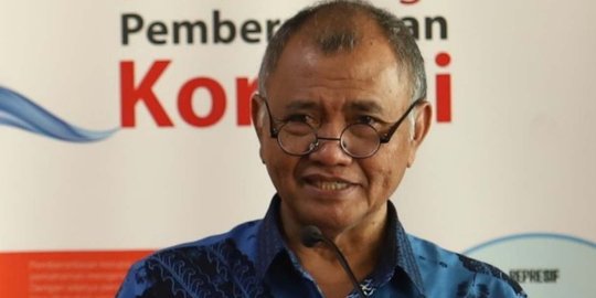 Kediamannya Diteror Bom, Agus dan Laode Kerja Seperti Biasa