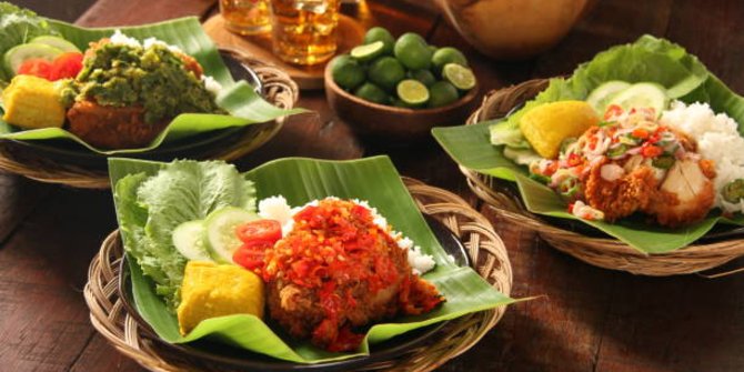  Resep  Ayam  Geprek  Bensu  Sambal Matah