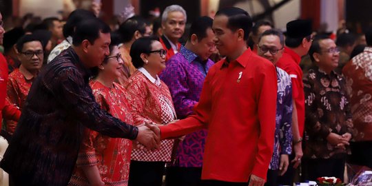 Beri Perintah Harian, Megawati Ingatkan Kader Menangkan Jokowi