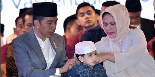 Curhat ke Jokowi, Mega Cerita Mengajar 7 Tahun dan Dibayar Rp 150 Ribu Perbulan