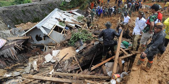 Pantauan Curah Hujan Masih Tinggi, BMKG Minta Warga Cisolok Waspada Longsor Susulan