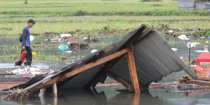 Pembangunan Hunian Sementara Korban Tsunami Selat Sunda