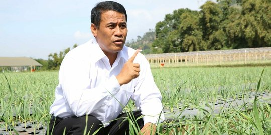 Mentan Amran Target Cetak Satu Juta Petani Milenial di 2019