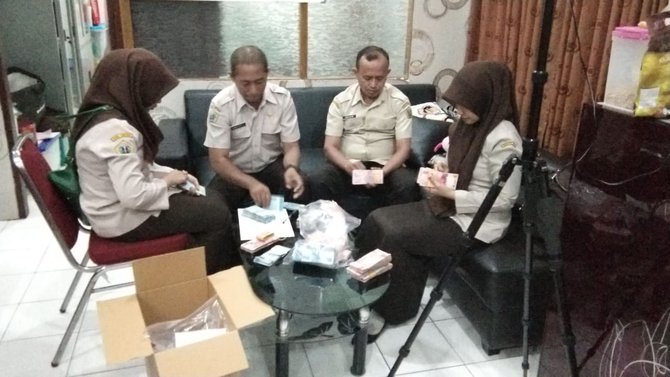 kejaksaan gerebek kantor bppkad pemkab gresik