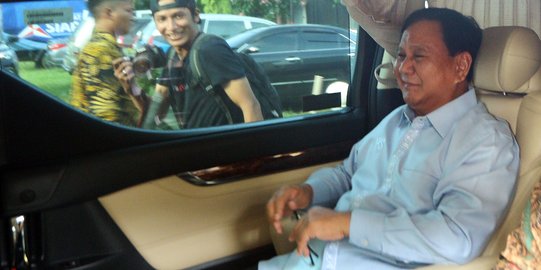 Prabowo Sebut Banyak Dokter di Indonesia Gajinya Lebih Kecil dari Tukang Parkir