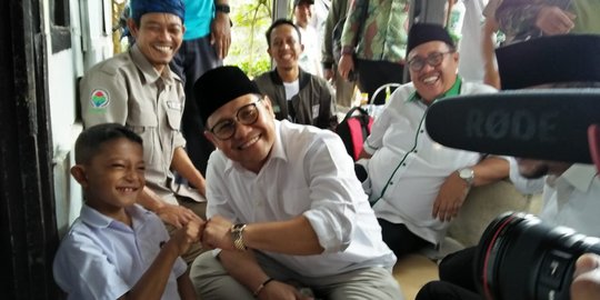 Kunjungi Anak Disabilitas, Cak Imin Makin Termotivasi Ingin Mengabdi