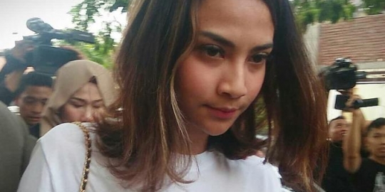 Mengaku Tertekan, Vanessa Angel Bingung Ingin Lanjutkan Hidup