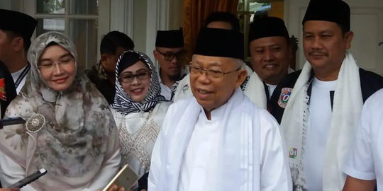 Ditemani Istri, Ma'ruf Temui Jokowi & Salat Maghrib di Istana Sebelum Debat