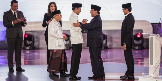 Pengamat: Debat Perdana Capres Kering, Skor Jokowi-Ma'ruf 6 dan Prabowo-Sandi 8