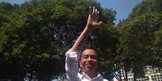 Bebaskan Abu Bakar Ba'asyir, Dinilai Sebagai Bukti Jokowi Tak Anti Islam