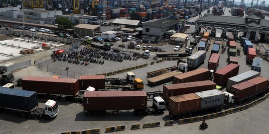 Tarif Tol Mahal, Truk Pilih Lewat Jalan Arteri