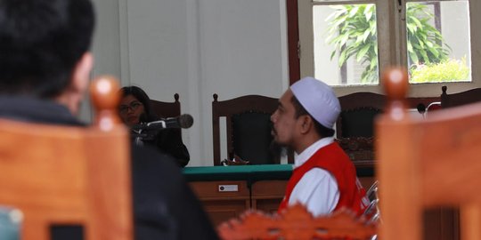 Bos PT Abu Tours Hamzah Mamba Dituntut 20 Tahun Penjara dan Denda Rp 100 Juta