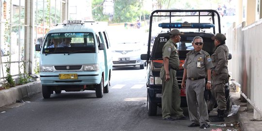 Ombudsman Duga Ada Peran Preman Dalam Kericuhan Penertiban PKL di Tanah Abang