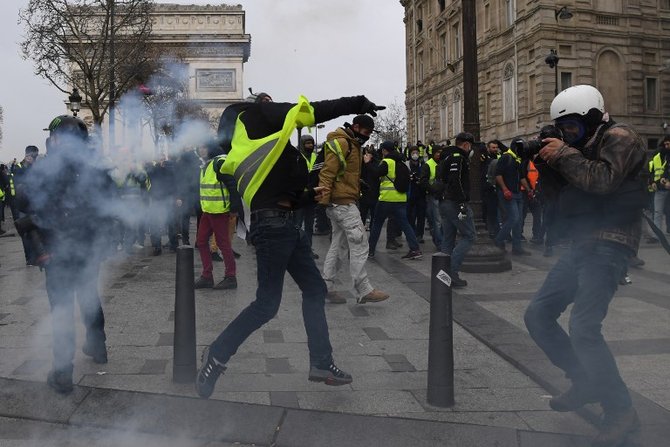 demo anti pemerintah di prancis