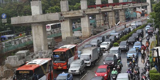 Prabowo-Sandi Akan Evaluasi Proyek Infrastruktur Era Jokowi
