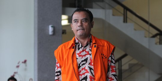 Bacakan Pleidoi, Bupati Nonaktif Purbalingga Minta Rekening Istri dan Anak Dibuka