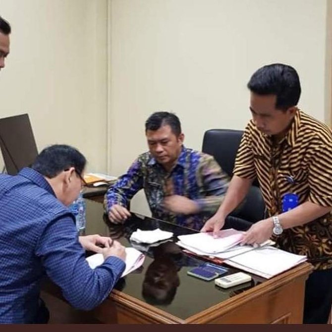 ahok proses administrasi di mako