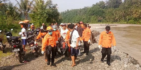 Hanyut Terbawa Arus Sungai, Bocah di Banjarnegara Ditemukan Tewas