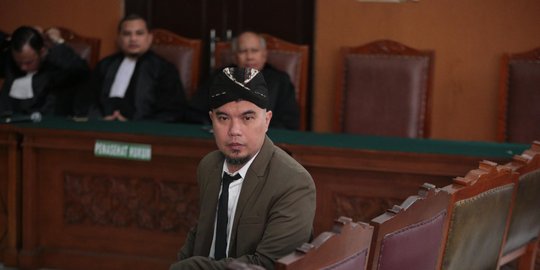 Berkas Kasus 'Idiot' Dilimpahkan ke PN Surabaya, Ahmad Dhani Segera Disidang