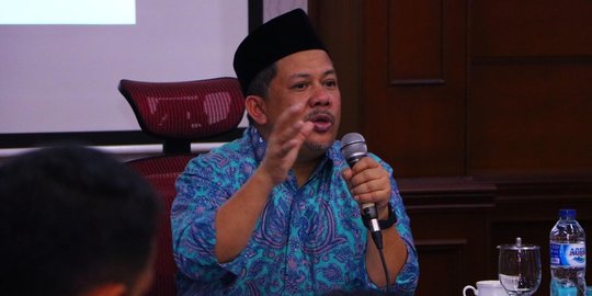 Demi Keselamatan Partai, Fahri Hamzah Desak Lima Politisi PKS Mundur