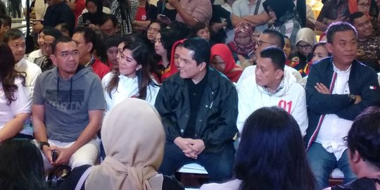 Jokowi-Ma'ruf Luncurkan Merchandise Resmi