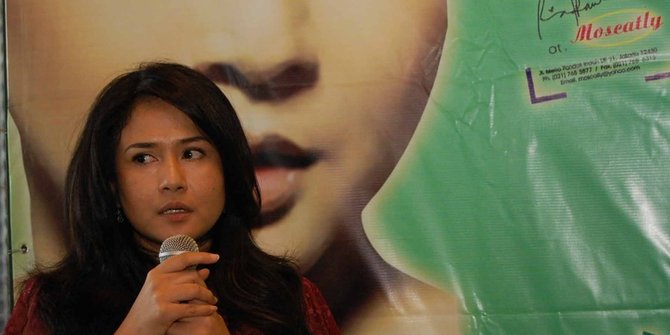 Tak Menyerah, 8 Artis Indonesia ini Mampu Taklukkan Kanker