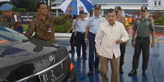 Wapres JK Terbang ke Makassar Tinjau Bencana Banjir