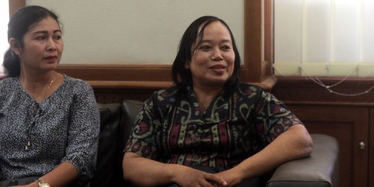 Datangi Kakanwil Bali, Istri Prabangsa Minta Remisi Susrama Dicabut