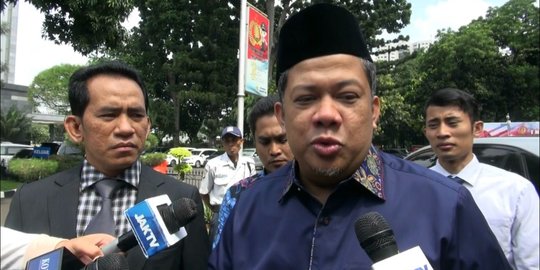 Fahri Hamzah Nilai UU ITE Harus Direvisi