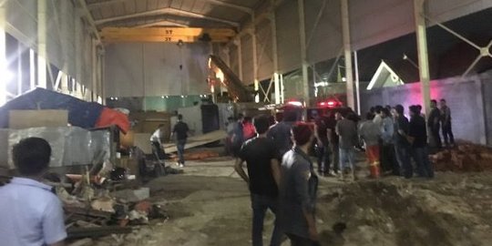 5 Jam Tertimpa Truk Molen, Pekerja Proyek di Serpong Berhasil Dievakuasi