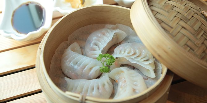 Cara Membuat Kulit Pangsit Atau Dimsum Yang Tipis Dan Kenyal