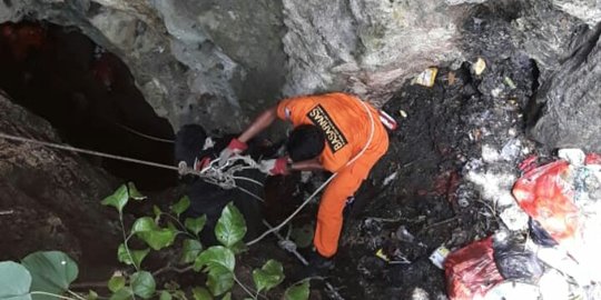 Tiga Pemotor Jatuh ke Gua Monyet, 1 Meninggal Dunia