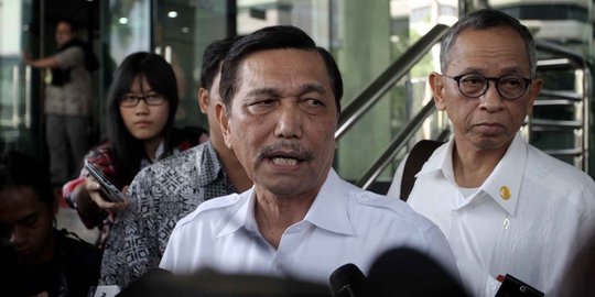 Menko Luhut Sindir Balik Prabowo Soal Menteri Pencetak Utang