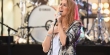 7 Potret Transformasi Celine Dion, Pernah Diduga Gagal Operasi Plastik